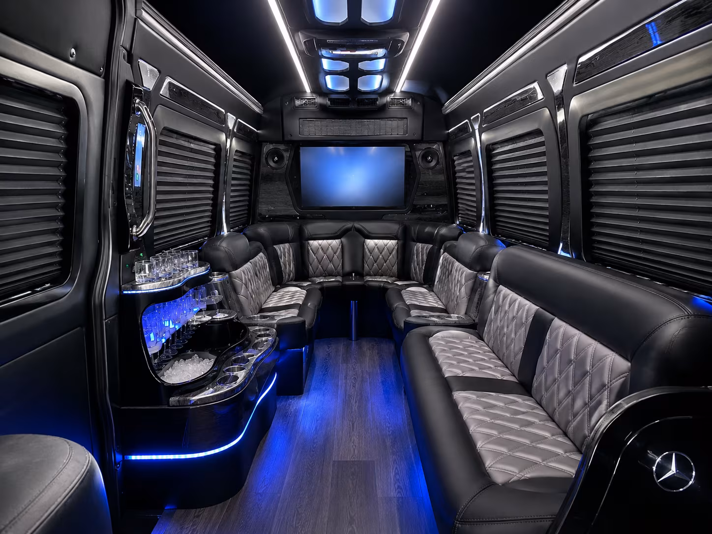 bus rentals to zorvino vineyards and candia vineyards for bigger day trips