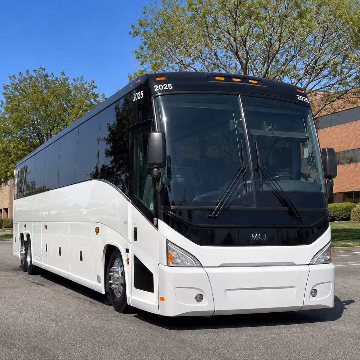 nashua area music festival buses to tupelo music hall and beyond