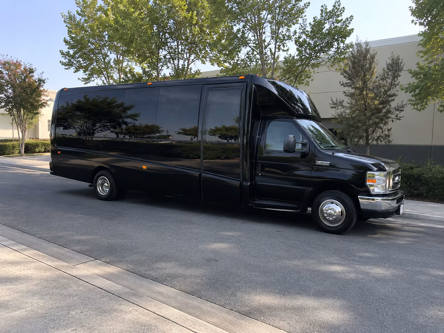 nashua sporting event party bus rental